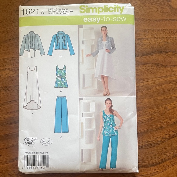 4 L/XL/XXL Sewing Patterns Lot Simplicity - Picture 4 of 9